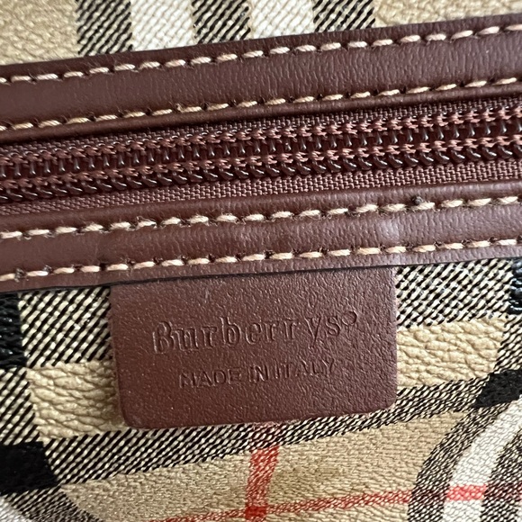 Vintage Buryberry’s Burberry Vintage Nova Check Haymarket Travel Duffle plaid - Picture 15 of 17